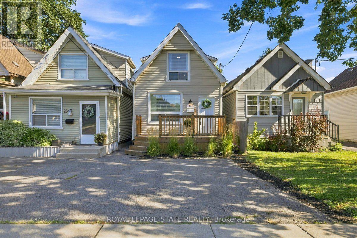 29 NEWLANDS AVENUE, Hamilton, Ontario