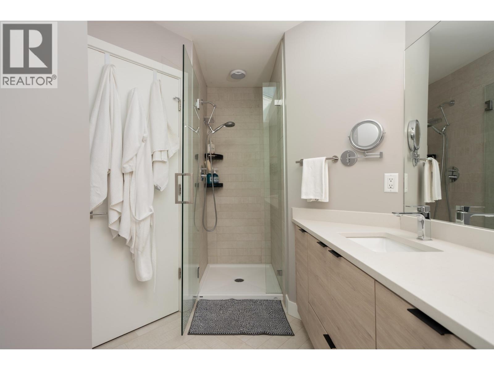 329 Garden Drive, Vancouver, British Columbia  V5L 4Z1 - Photo 13 - R3162663
