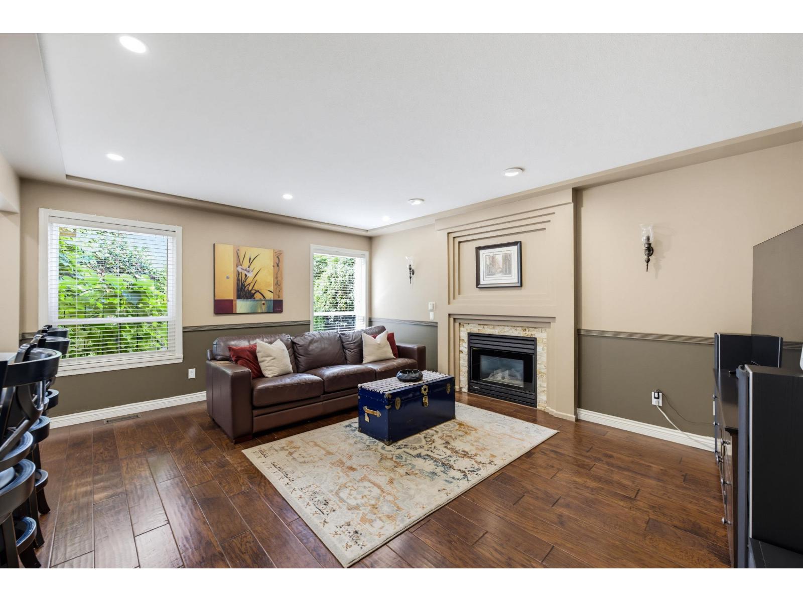 9117 207b Street, Langley, British Columbia  V1M 2P5 - Photo 11 - R3163870