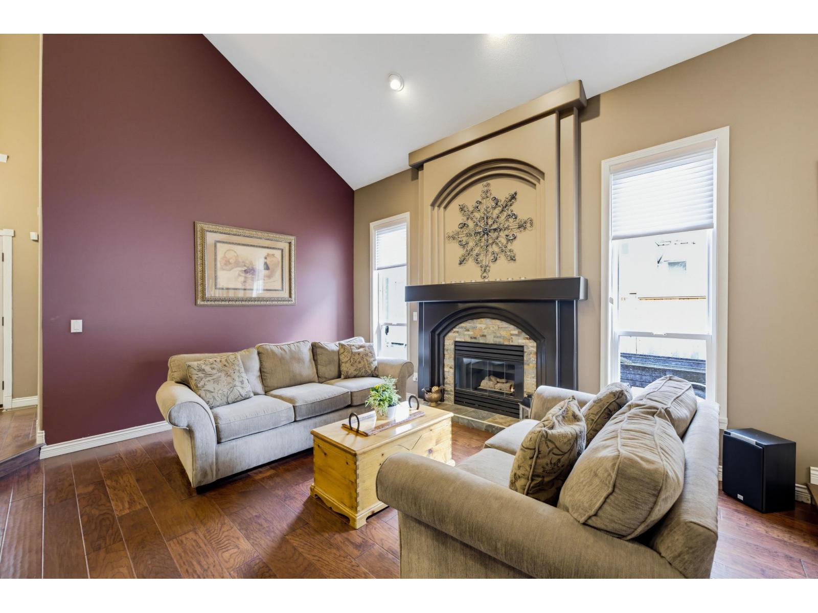 9117 207b Street, Langley, British Columbia  V1M 2P5 - Photo 4 - R3163870