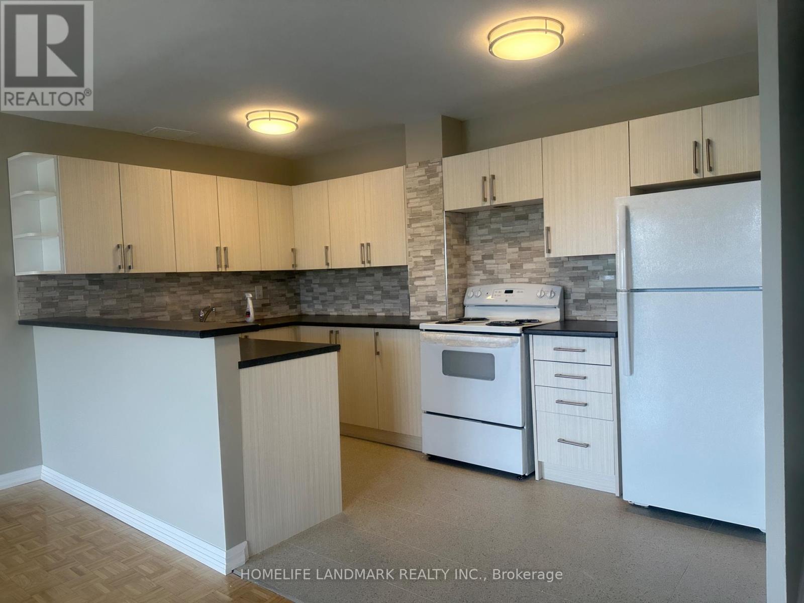 503 - 2385 Ontario Street, Oakville, Ontario  L6L 1A6 - Photo 4 - W13767550