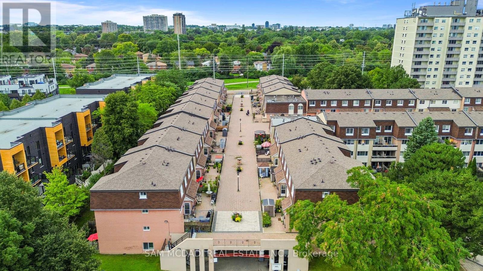 164 - 2170 Bromsgrove Road, Mississauga, Ontario  L5J 4J2 - Photo 5 - W13767754