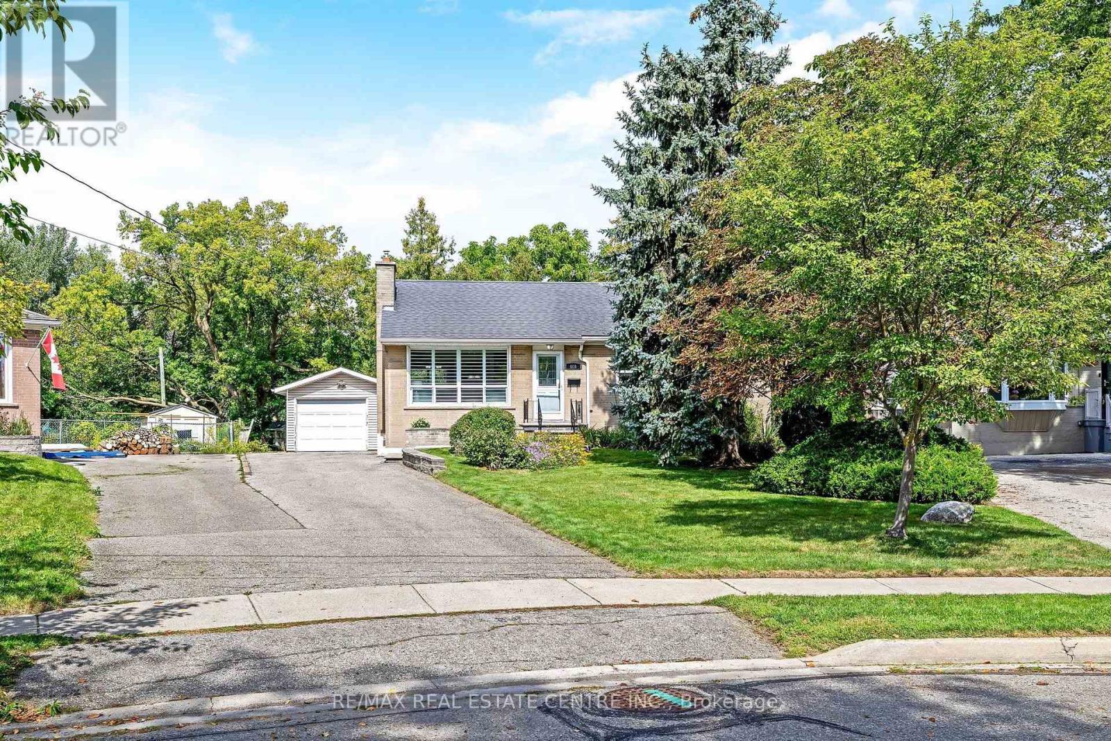408 Kingsleigh Court, Milton, Ontario  L9T 1X7 - Photo 3 - W13767778