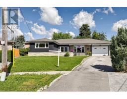 12 GREYFRIAR COURT, Toronto, Ontario