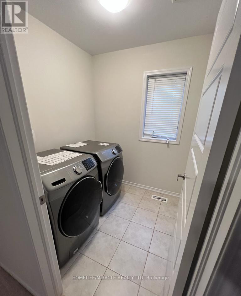 8702 Chickory Trail, Niagara Falls (Brown), Ontario  L2H 2Y6 - Photo 10 - X13767762