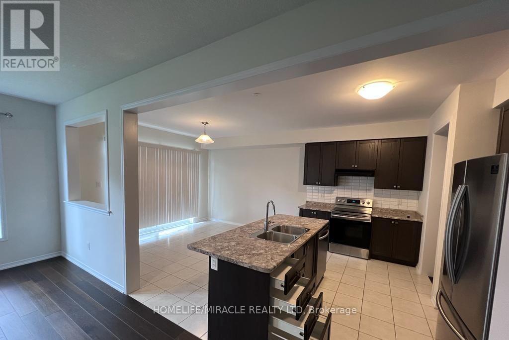 8702 Chickory Trail, Niagara Falls (Brown), Ontario  L2H 2Y6 - Photo 2 - X13767762