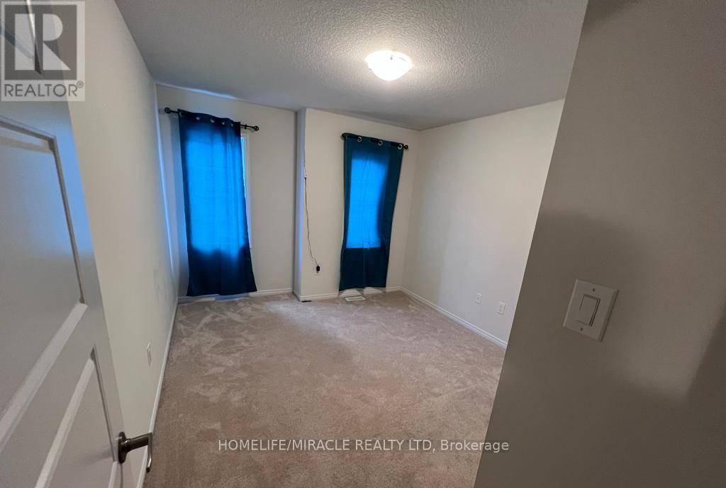 8702 Chickory Trail, Niagara Falls (Brown), Ontario  L2H 2Y6 - Photo 9 - X13767762