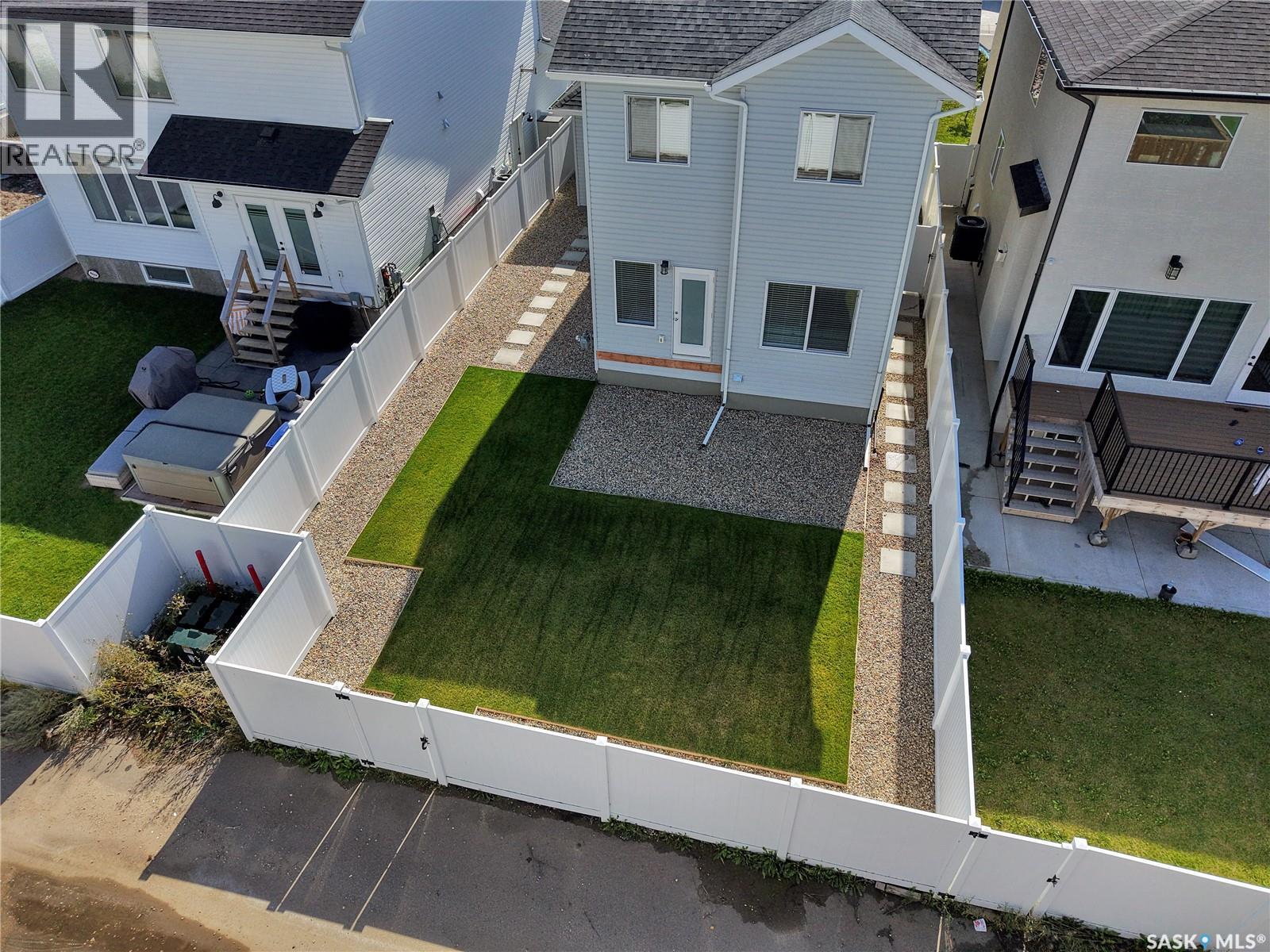 143 Barrett Street, Saskatoon, Saskatchewan  S7W 0Z8 - Photo 38 - SK048100