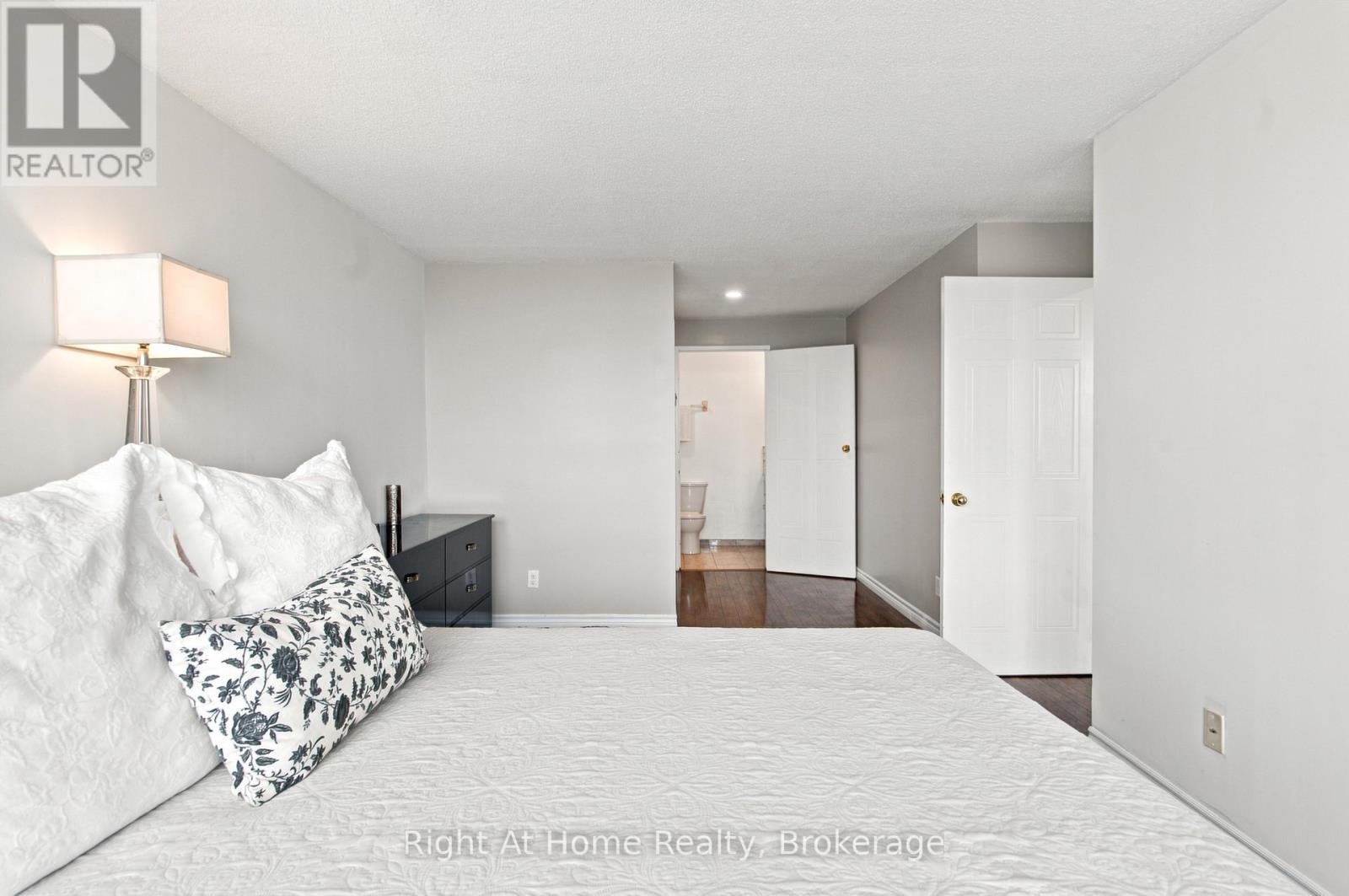 1215 - 11753 Sheppard Avenue E, Toronto (Rouge), Ontario  M1B 5M3 - Photo 27 - E13645460