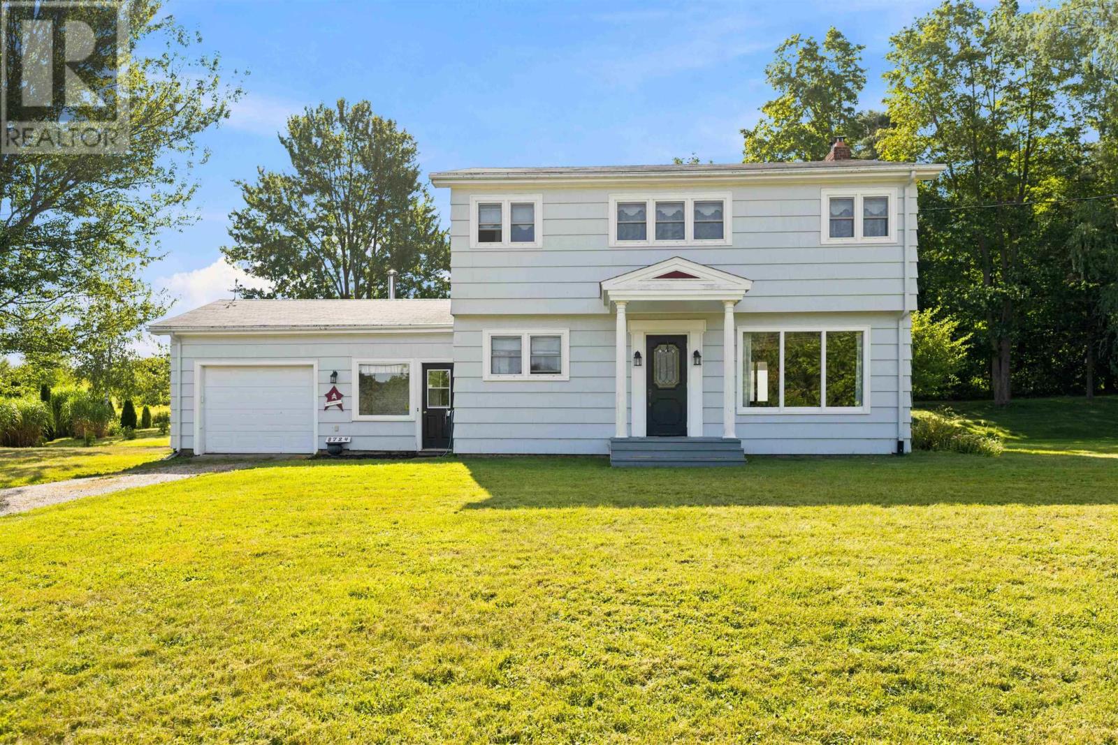 8724 Highway 221, Sheffield Mills, Nova Scotia