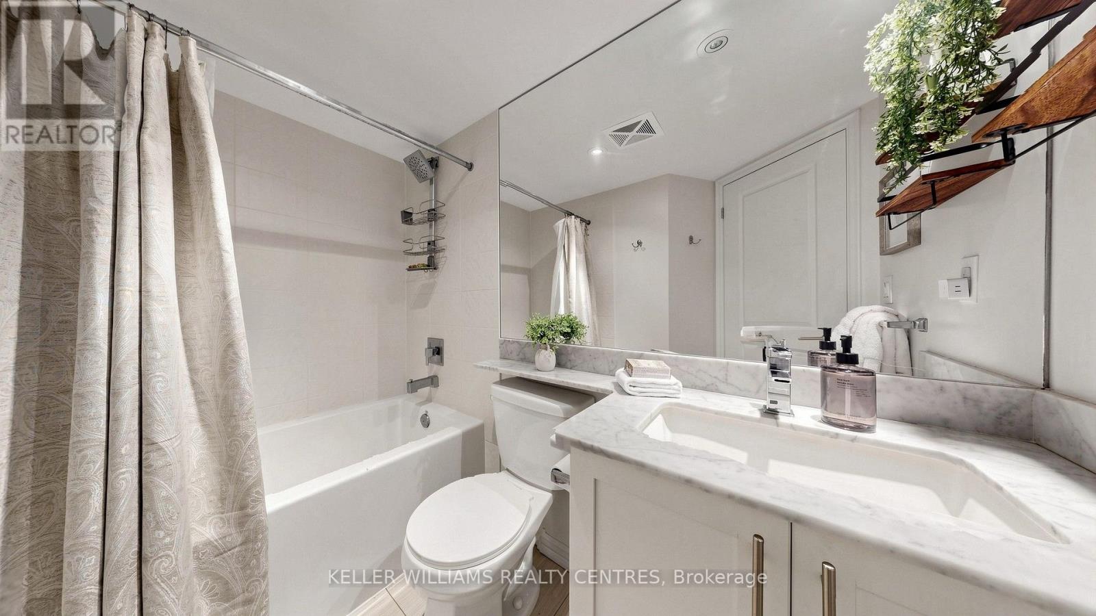 1006 - 125 Western Battery Road, Toronto, Ontario  M6K 3R8 - Photo 10 - C13767526