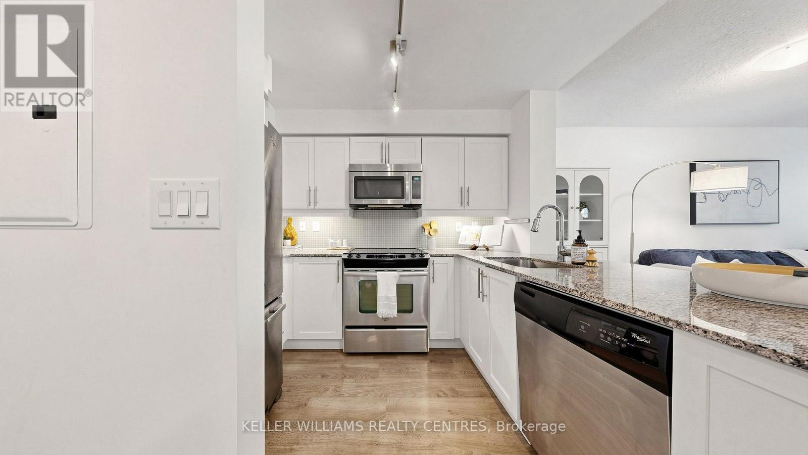 1006 - 125 Western Battery Road, Toronto, Ontario  M6K 3R8 - Photo 7 - C13767526