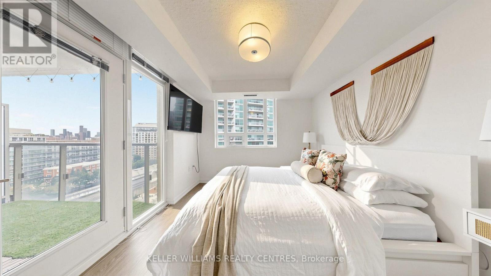 1006 - 125 Western Battery Road, Toronto, Ontario  M6K 3R8 - Photo 9 - C13767526