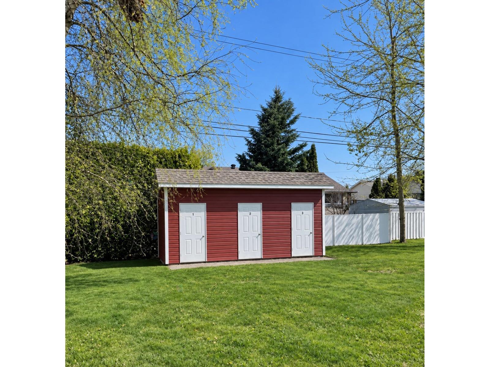 186 16e Avenue Saint-Zotique Quebec Canada J0P1Z0 2