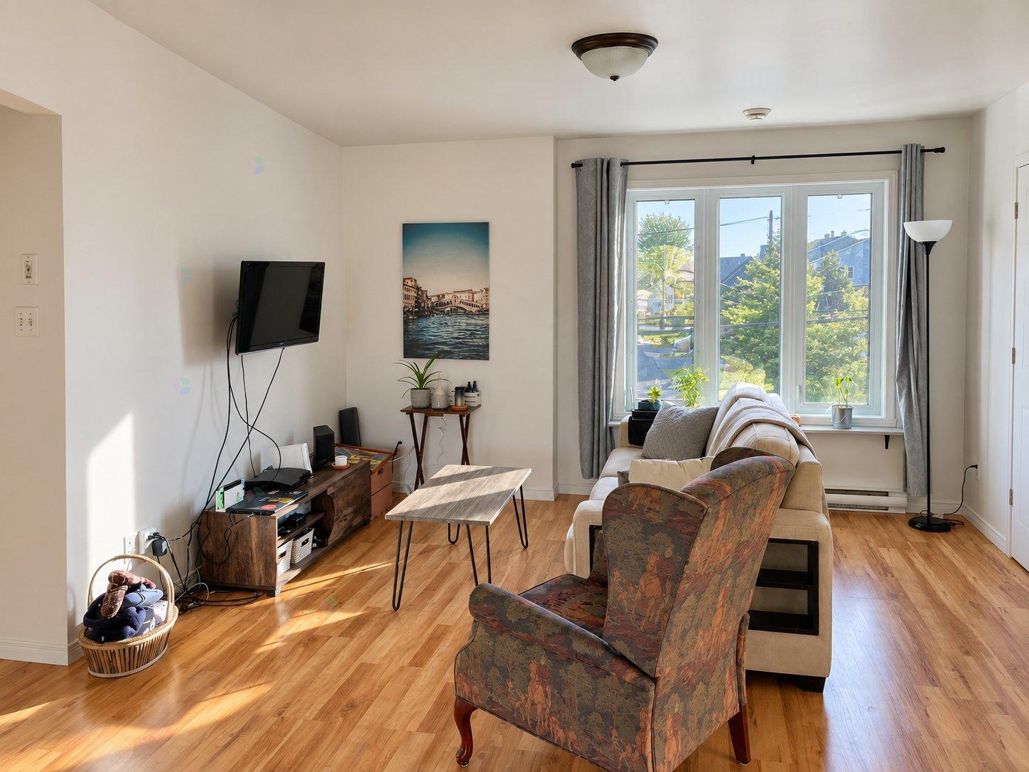 186 16e Avenue Saint-Zotique Quebec Canada J0P1Z0 3