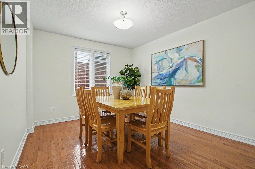 15 Sim Court, Cambridge, Ontario  N1S 5B1 - Photo 9 - 40862037