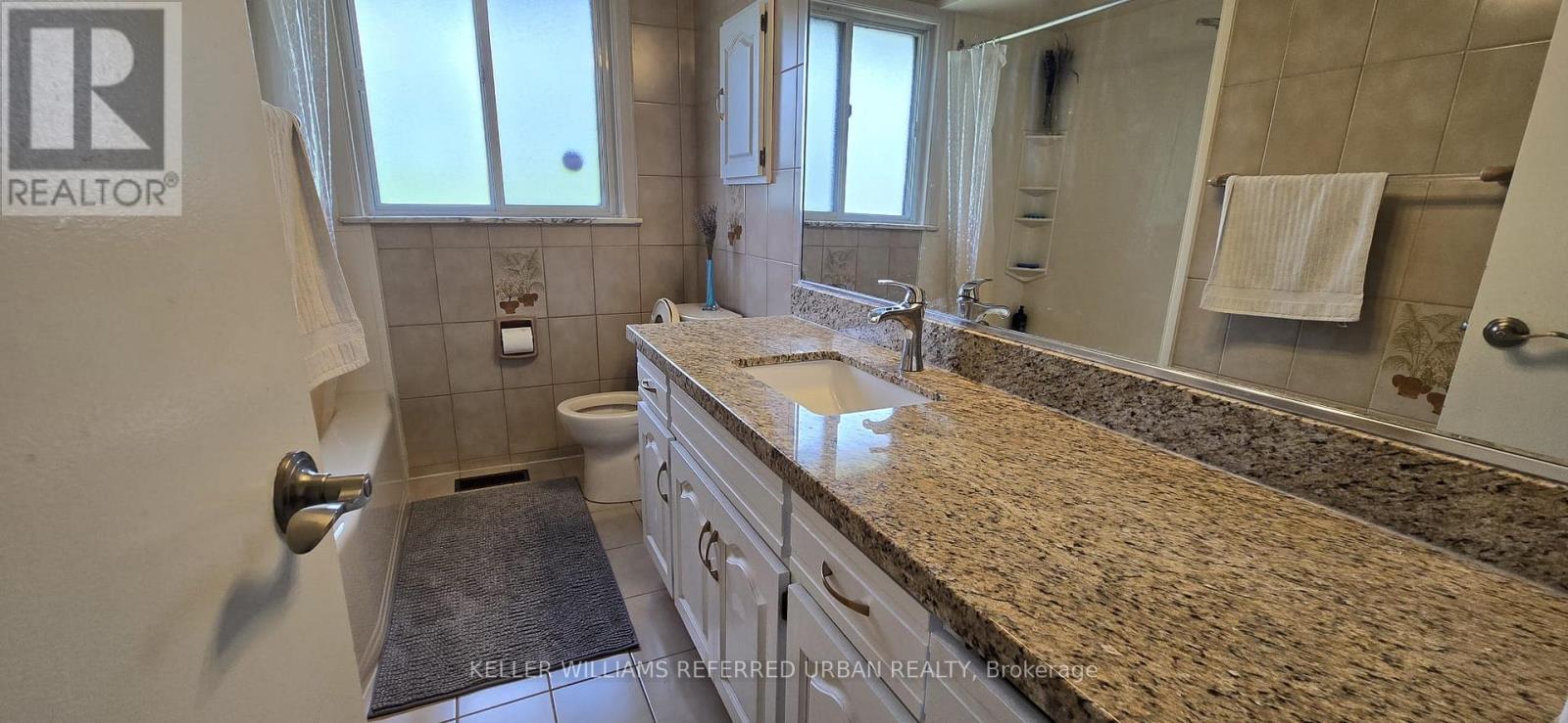 Main - 49 Halkin Crescent, Toronto, Ontario  M4A 1M8 - Photo 18 - C13746252