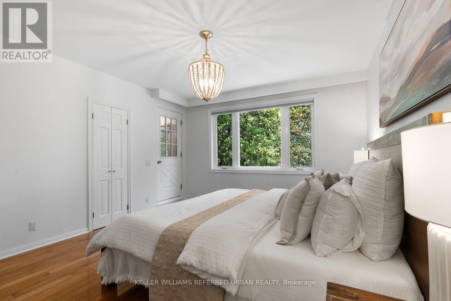109 Kennedy Avenue, Toronto, Ontario  M6S 2X8 - Photo 27 - W13767080