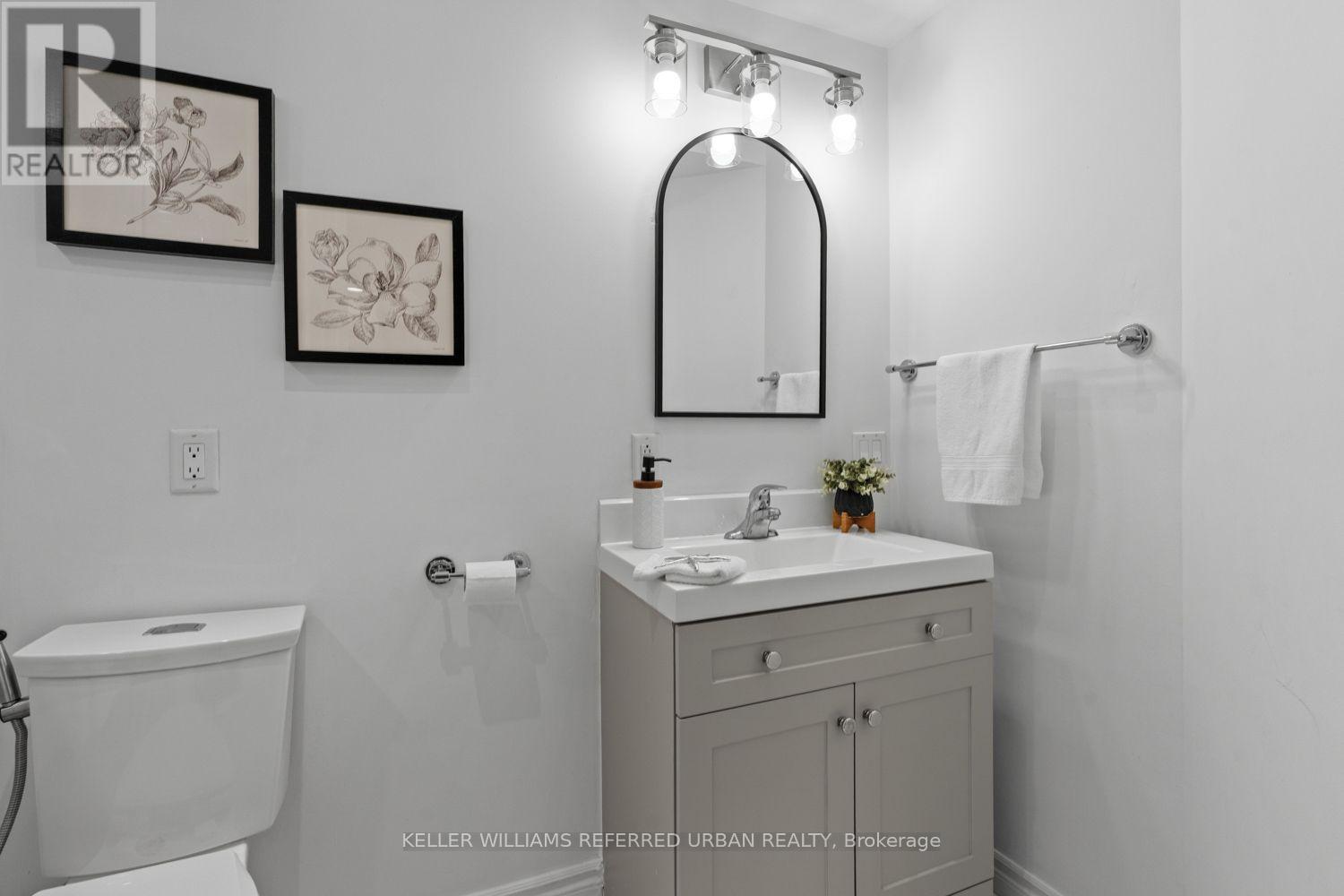 109 Kennedy Avenue, Toronto, Ontario  M6S 2X8 - Photo 37 - W13767080