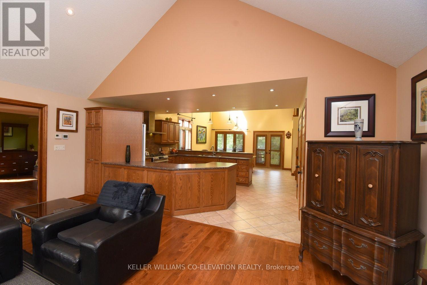 635 Millgrove Side Road, Hamilton, Ontario  L8B 0W7 - Photo 6 - X13767658