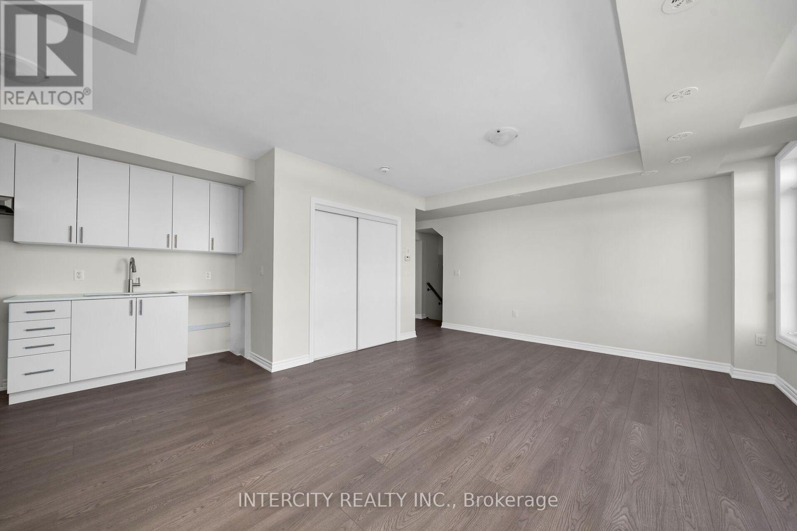 10f - 513 Tim Manley Avenue, Caledon, Ontario  L7C 1Z9 - Photo 3 - W13767264