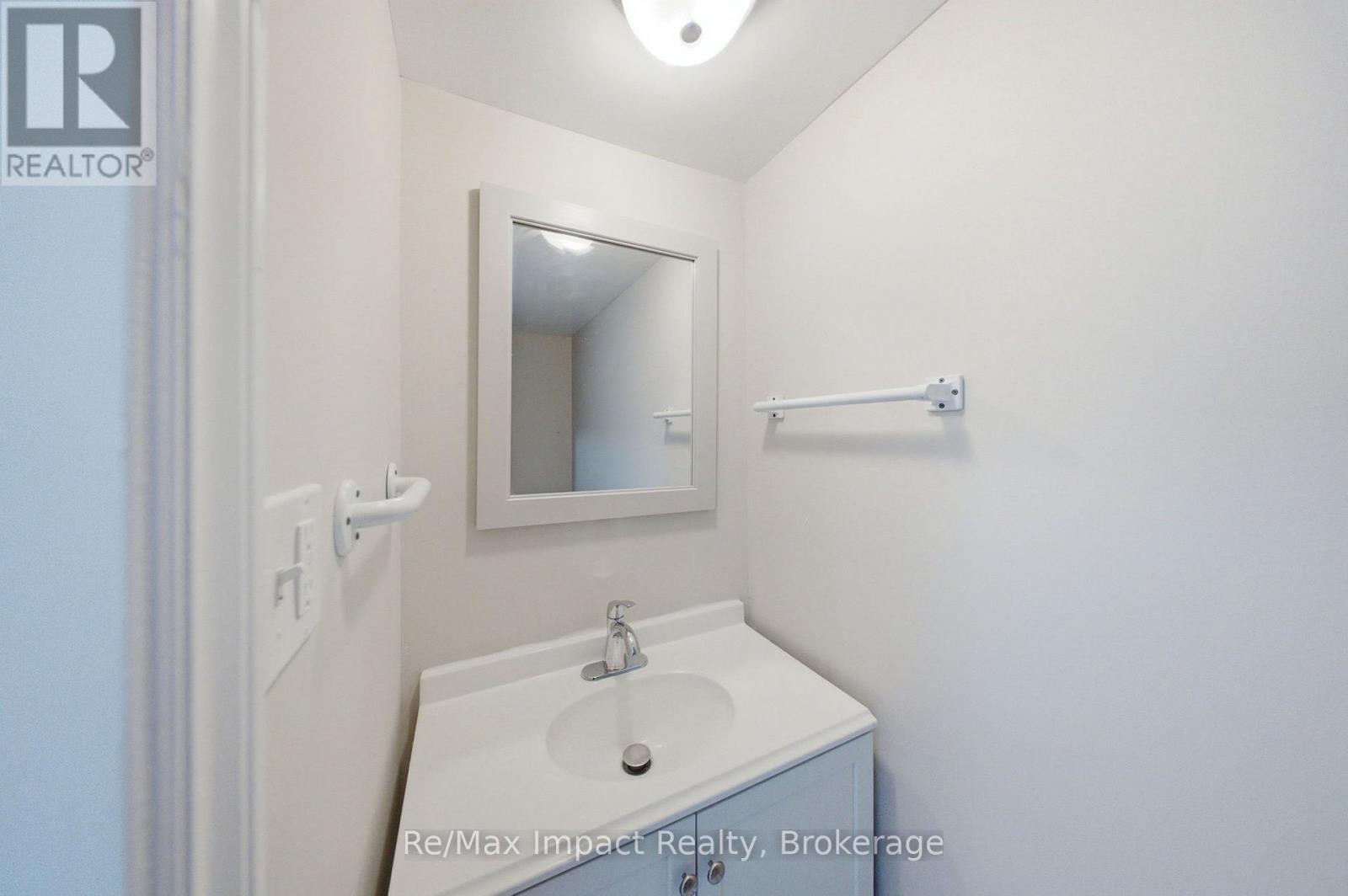 7 University Avenue, Cobourg, Ontario  K9A 1C6 - Photo 4 - X13767980