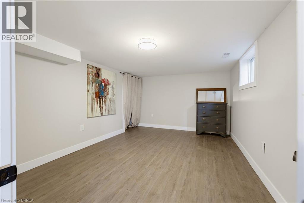 177 North Park Street, Brantford, Ontario  N3R 4K7 - Photo 35 - 40860894