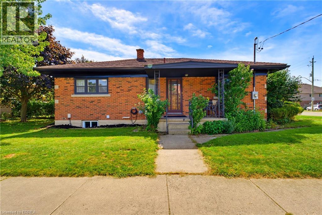 177 North Park Street, Brantford, Ontario  N3R 4K7 - Photo 3 - 40860894