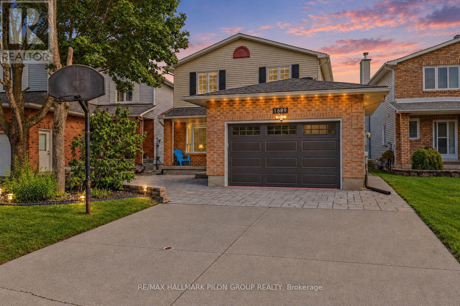 1689 Champneuf Drive, Ottawa, Ontario  K1C 4V1 - Photo 1 - X13767820