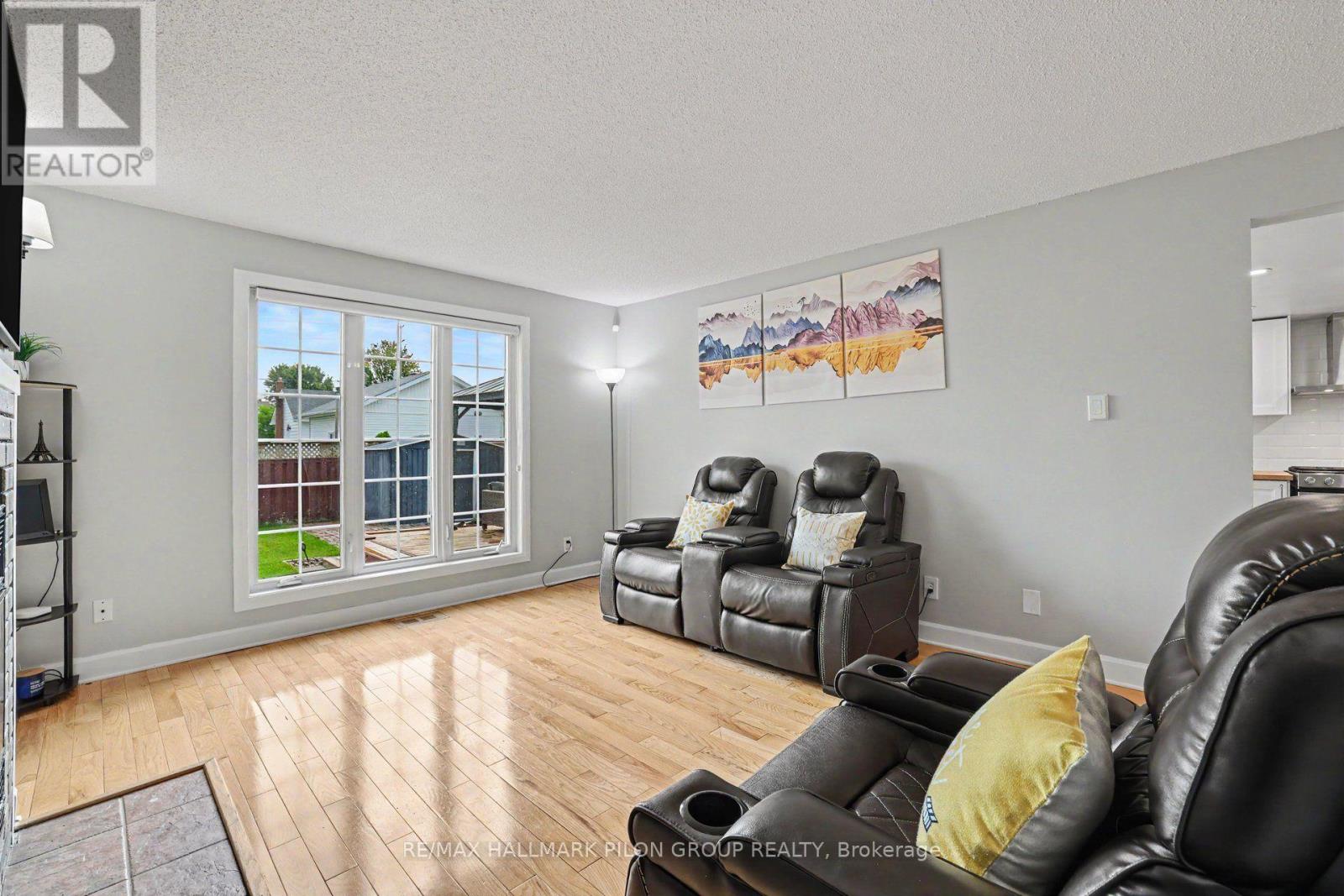 1689 Champneuf Drive, Ottawa, Ontario  K1C 4V1 - Photo 11 - X13767820