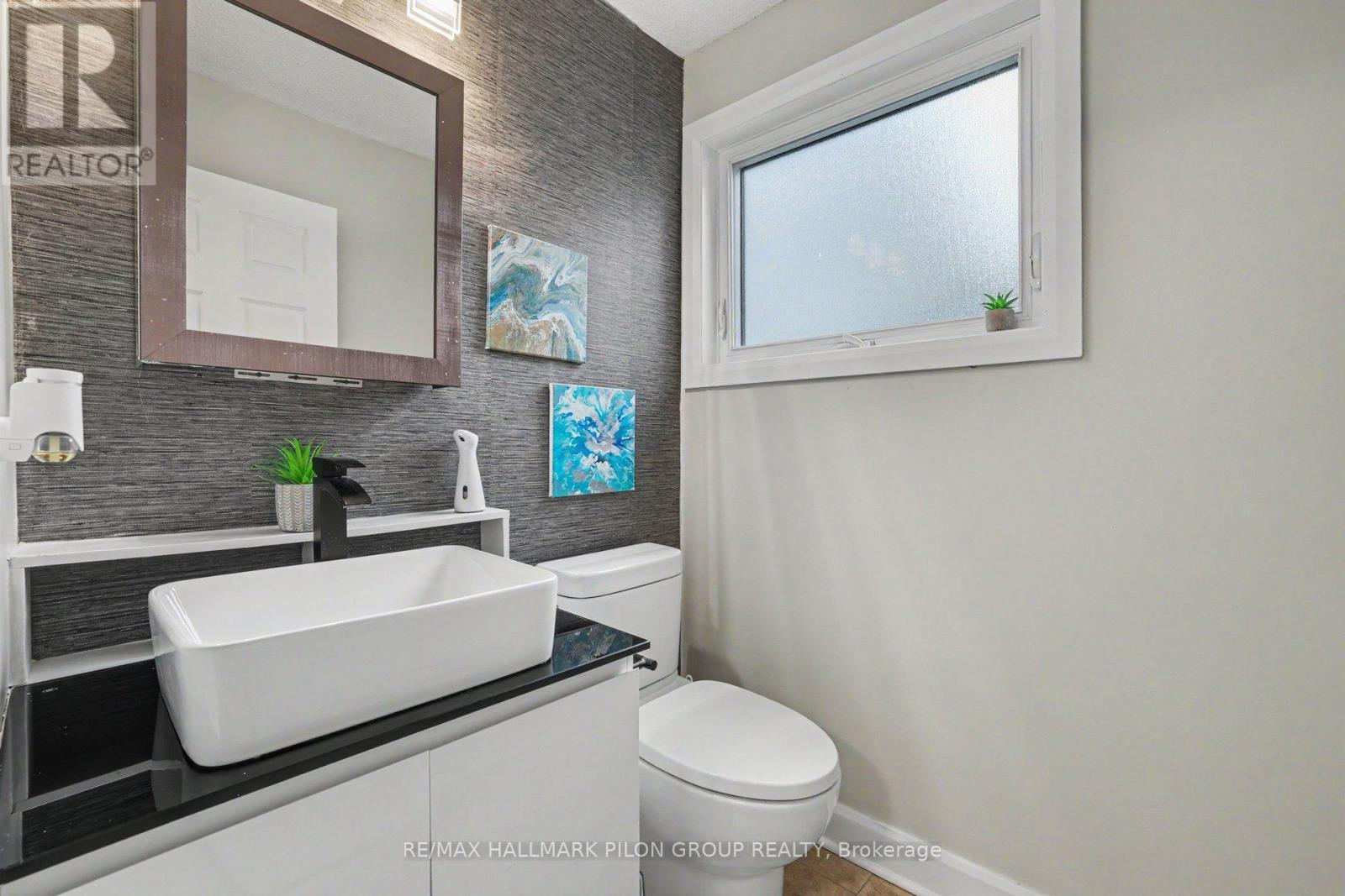 1689 Champneuf Drive, Ottawa, Ontario  K1C 4V1 - Photo 16 - X13767820