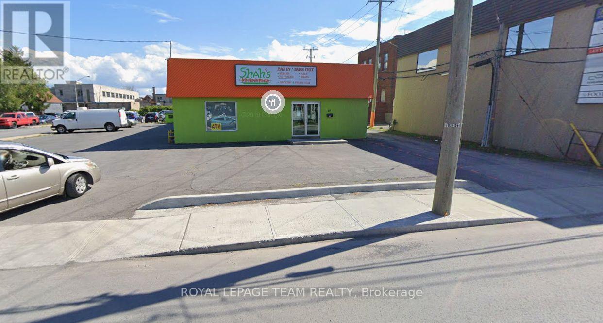 18 THIRD STREET E, cornwall, Ontario