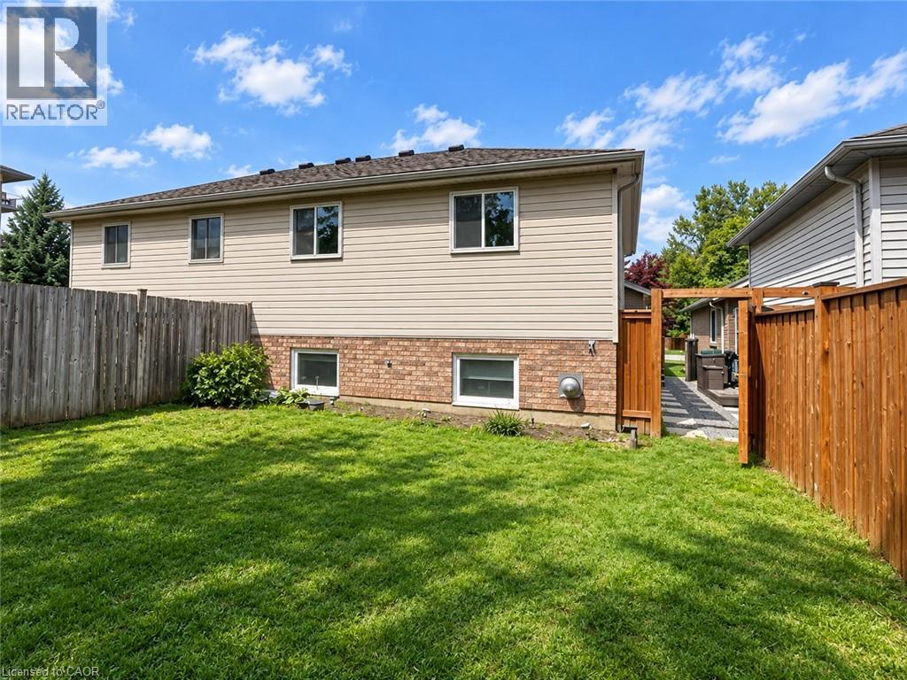 7 Briarfield Street, Kitchener, Ontario  N2A 4B6 - Photo 33 - 40861544