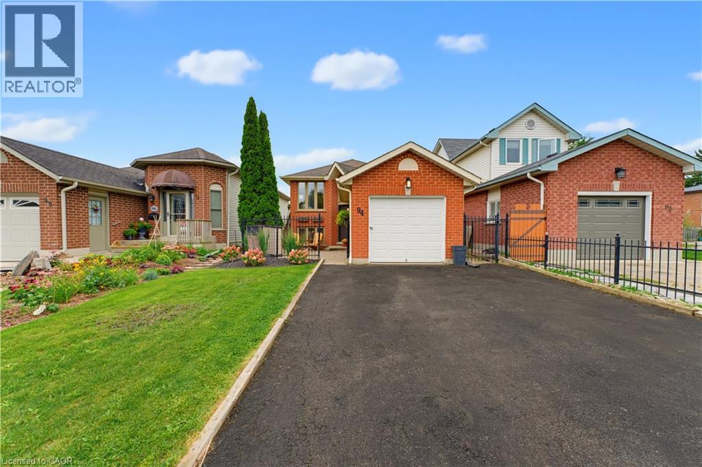 94 STANLEY Avenue, Kitchener, Ontario
