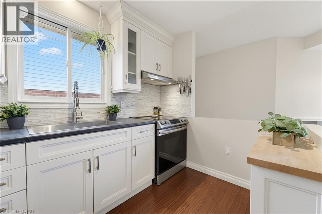 94 Stanley Avenue, Kitchener, Ontario  N2K 3V9 - Photo 9 - 40861766