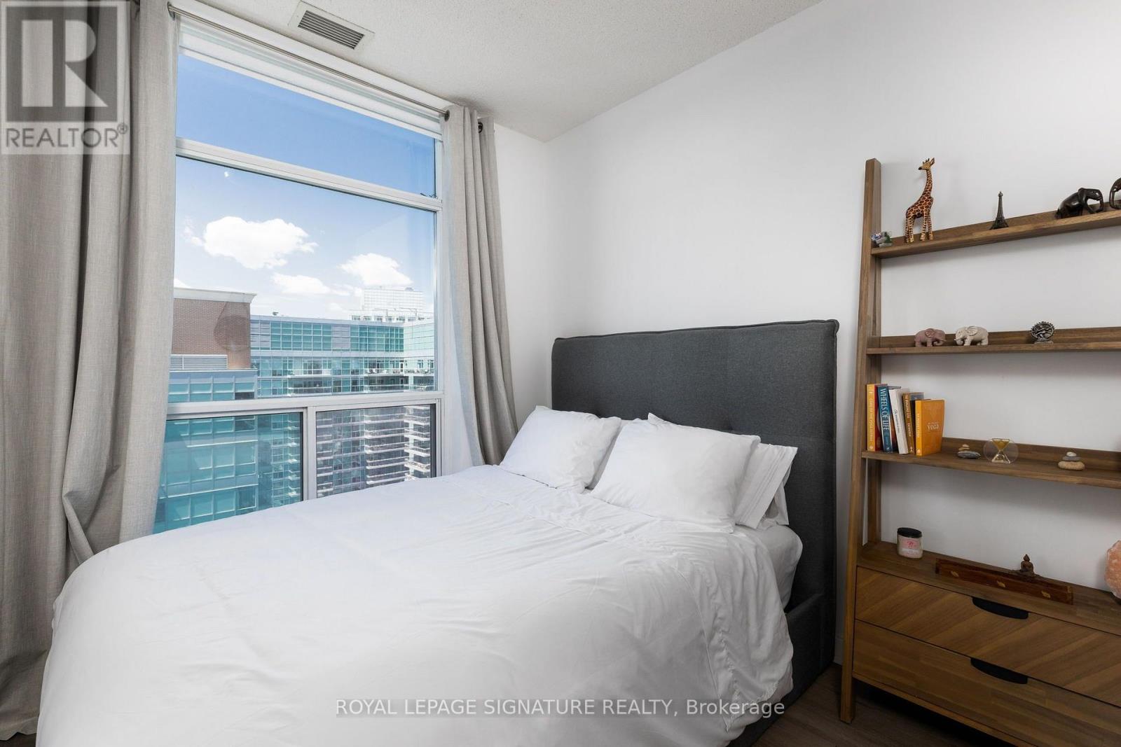 Uph11 - 80 Western Battery Road, Toronto, Ontario  M6K 3S1 - Photo 9 - C13767976