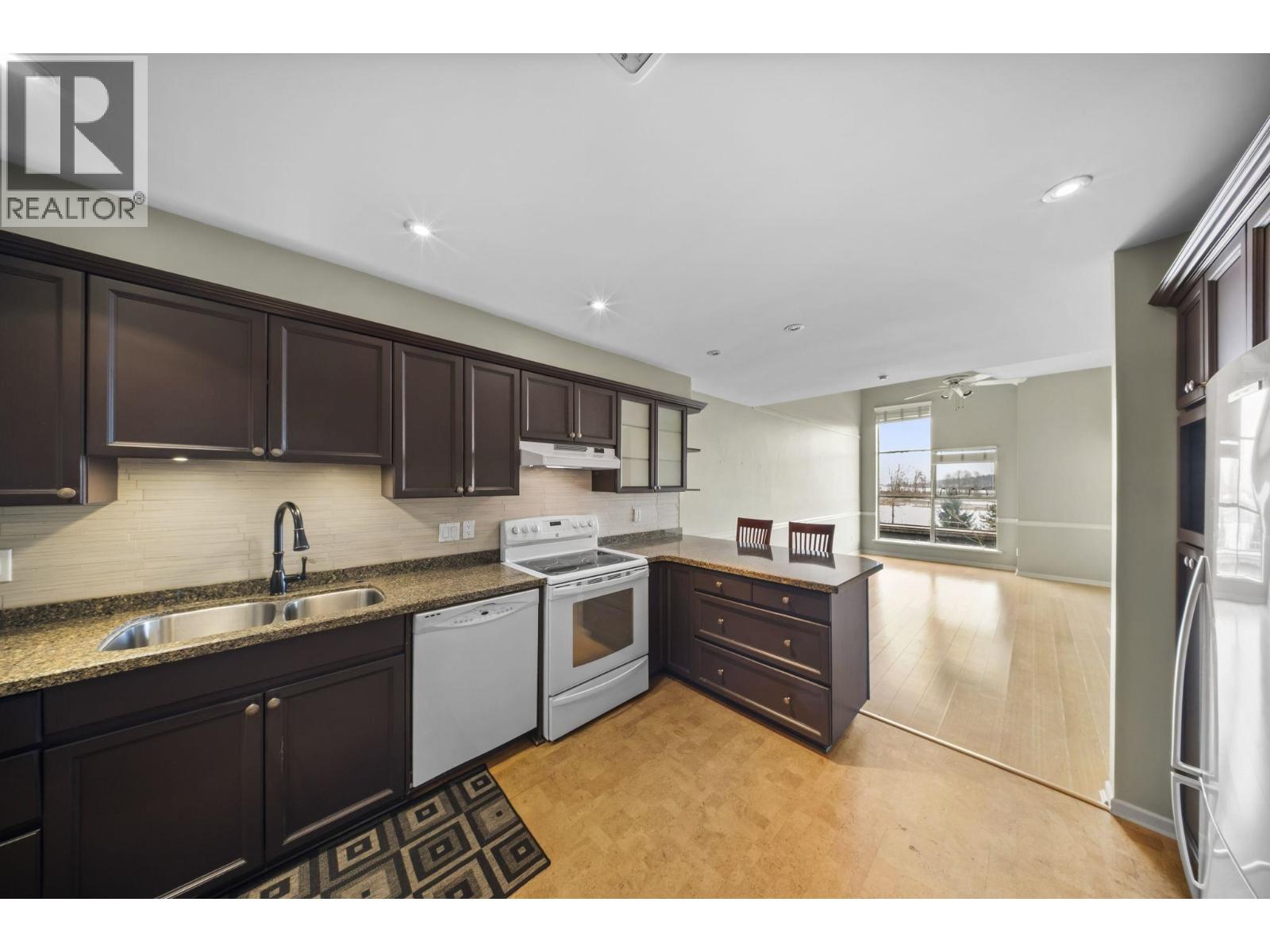 20 323 Governors Court, New Westminster, British Columbia  V3L 5S6 - Photo 17 - R3163858