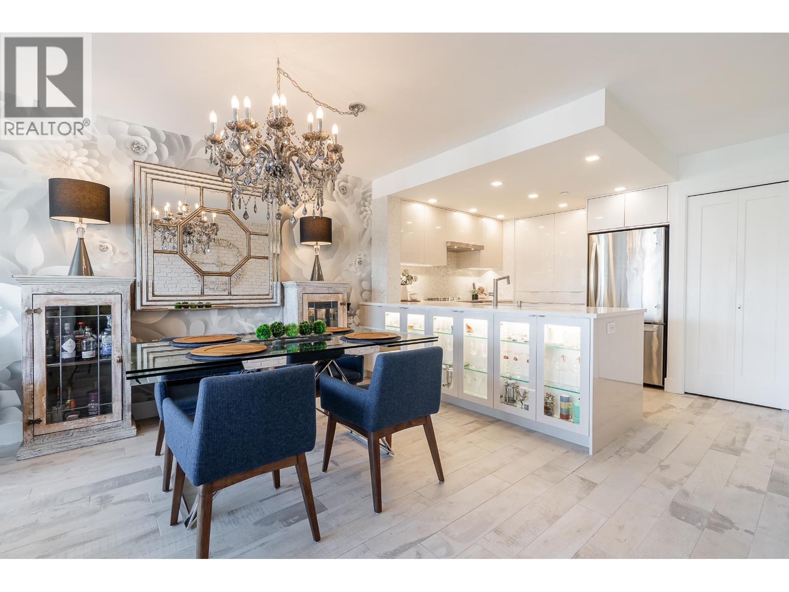 1806 235 Guildford Way, Port Moody, British Columbia  V3H 5L8 - Photo 10 - R3163888