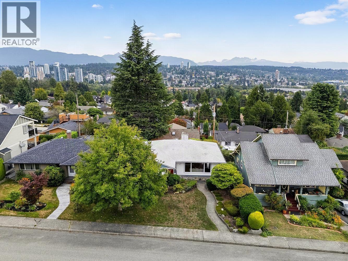 837 Burnaby Street, New Westminster, British Columbia  V3L 4V8 - Photo 34 - R3163840