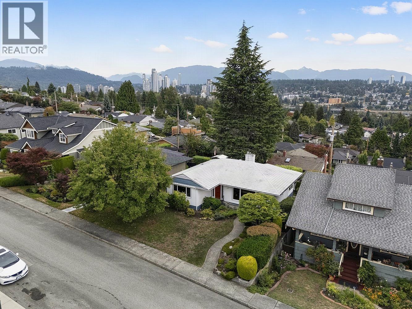 837 Burnaby Street, New Westminster, British Columbia  V3L 4V8 - Photo 35 - R3163840