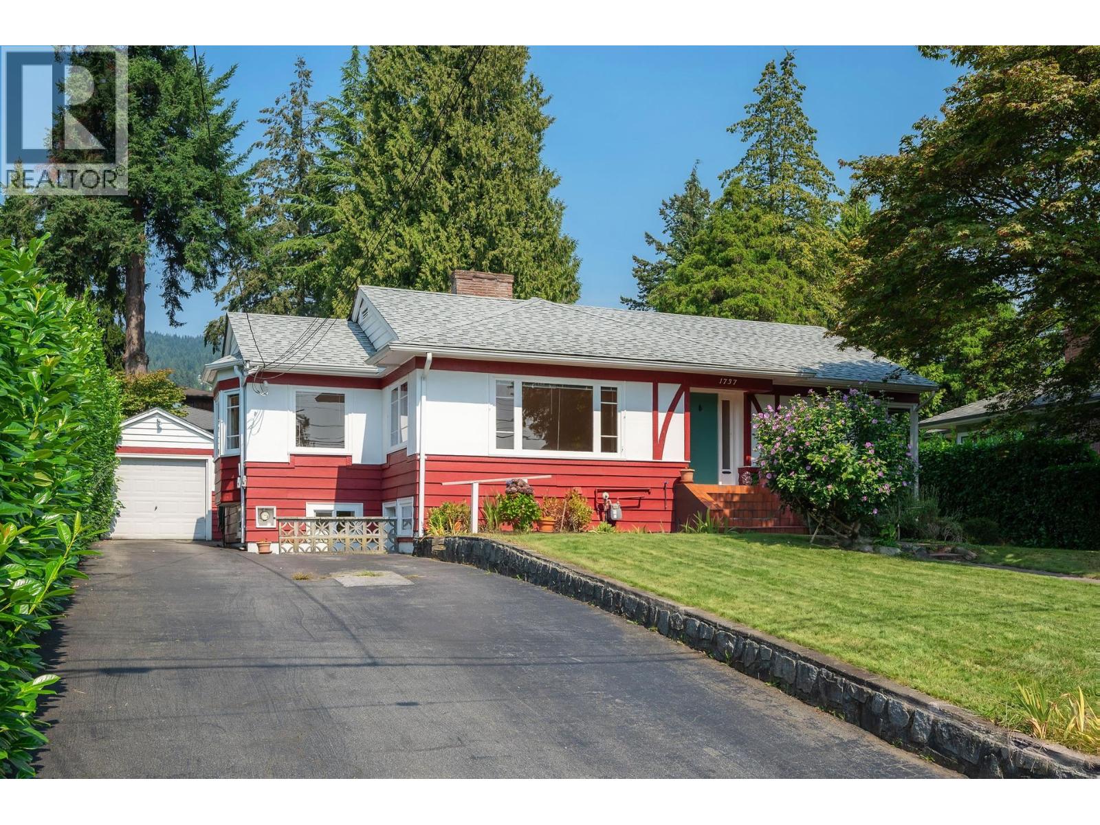 1737 HAYWOOD AVENUE, west vancouver, British Columbia