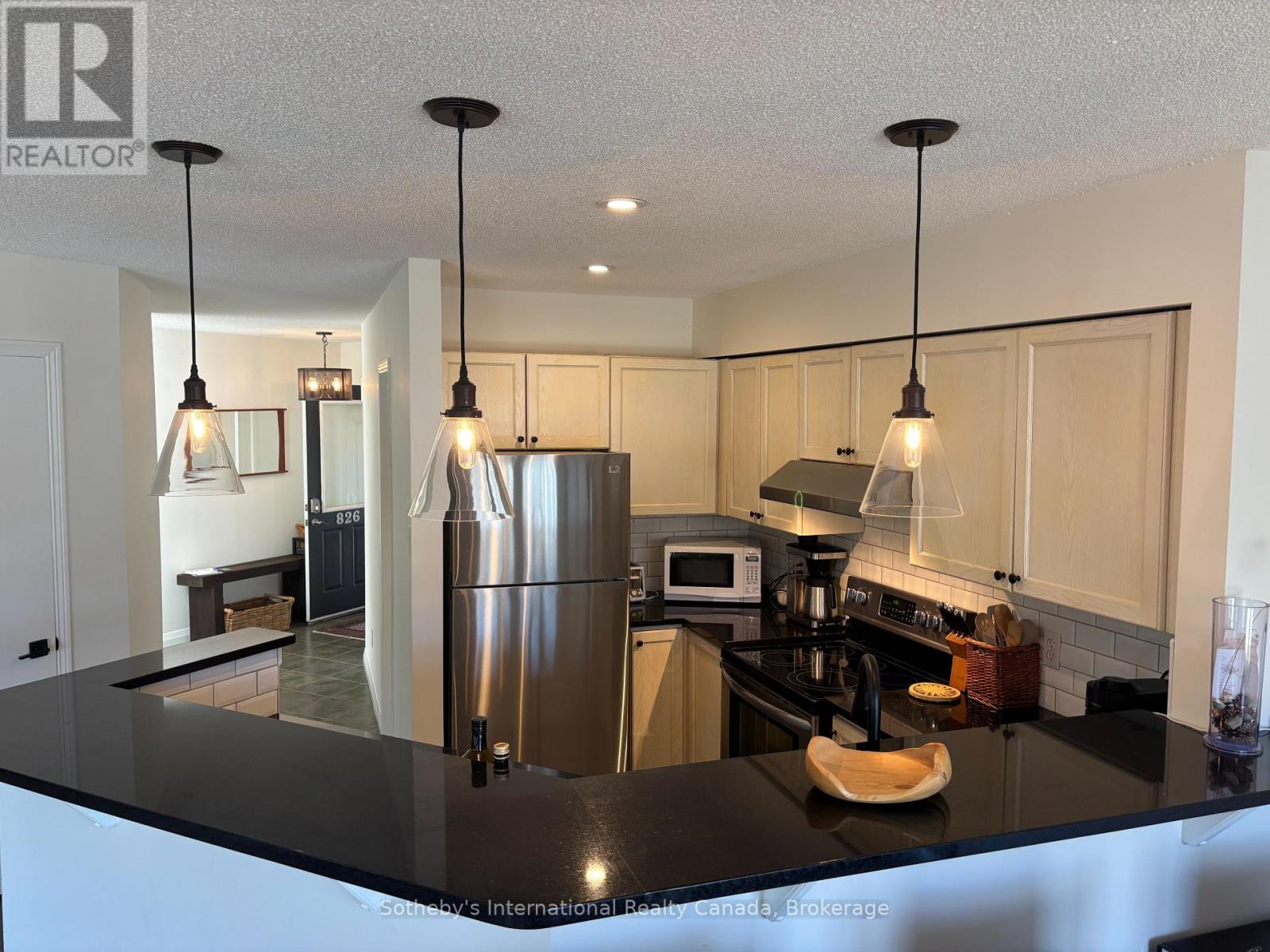 826 Suncrest Circle, Collingwood, Ontario  L9Y 5C7 - Photo 10 - S13767936