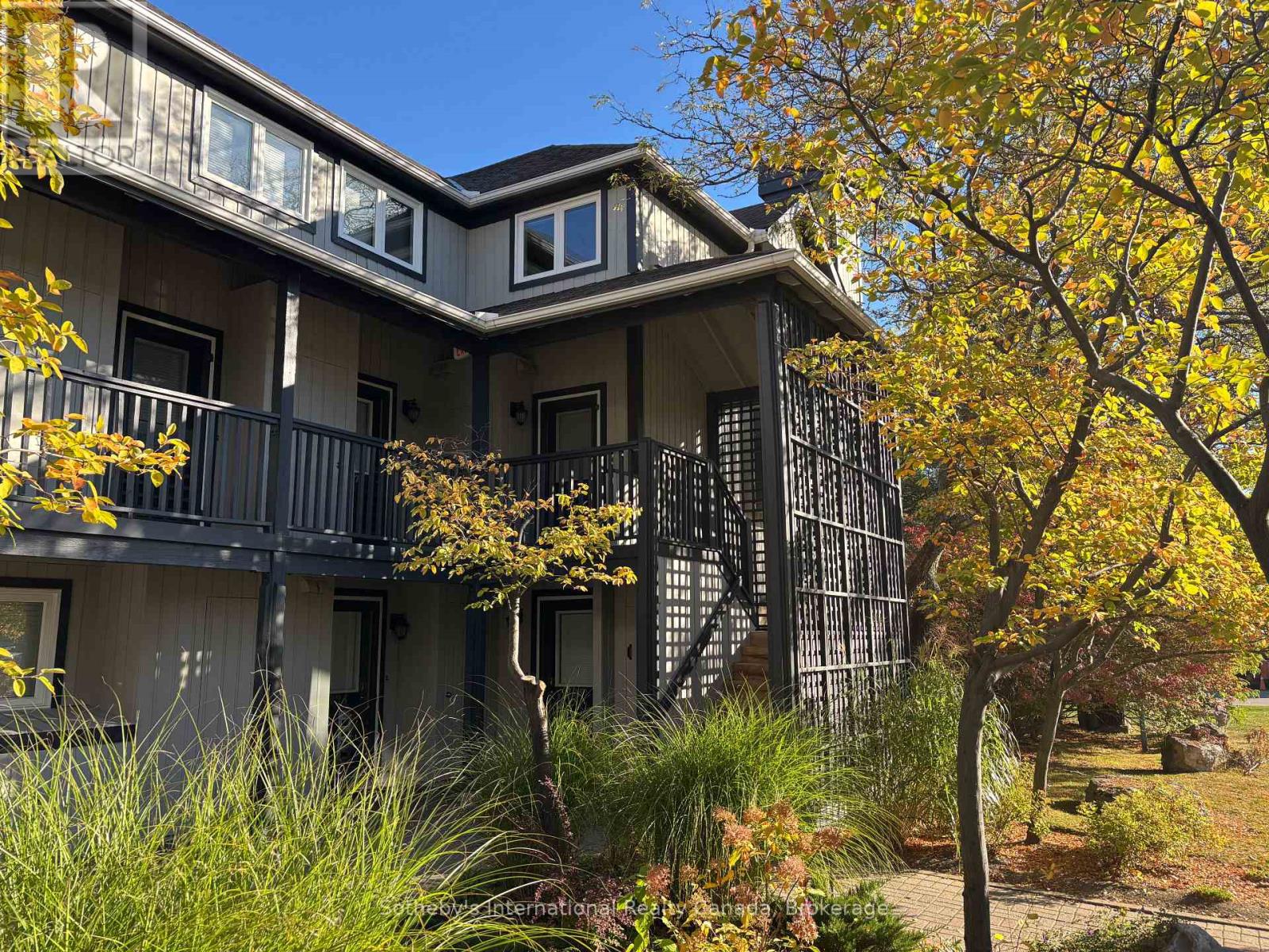 826 Suncrest Circle, Collingwood, Ontario  L9Y 5C7 - Photo 2 - S13767936