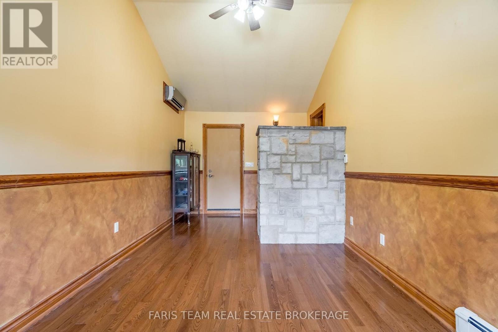 51 Davies Crescent, Barrie (Grove East), Ontario  L4M 2M4 - Photo 21 - S13767862