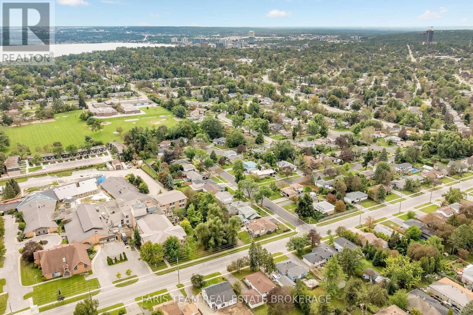51 Davies Crescent, Barrie (Grove East), Ontario  L4M 2M4 - Photo 44 - S13767862