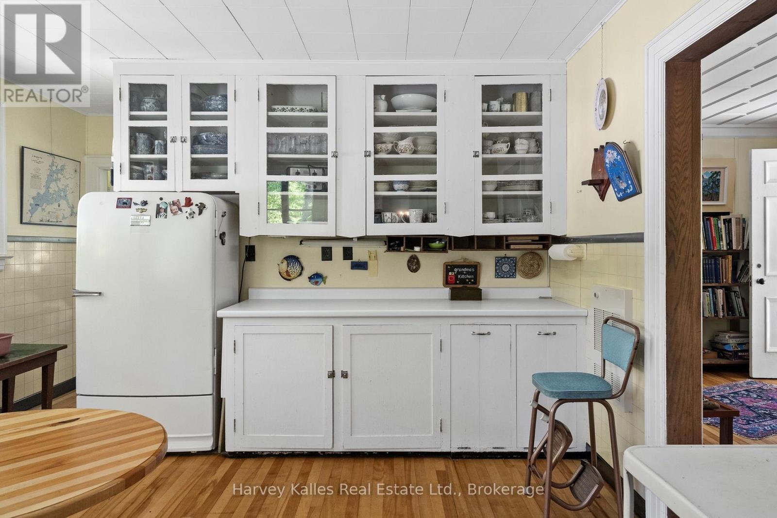 1353 Port Cunnington Road, Lake Of Bays (Franklin), Ontario  P0A 1H0 - Photo 17 - X13767852