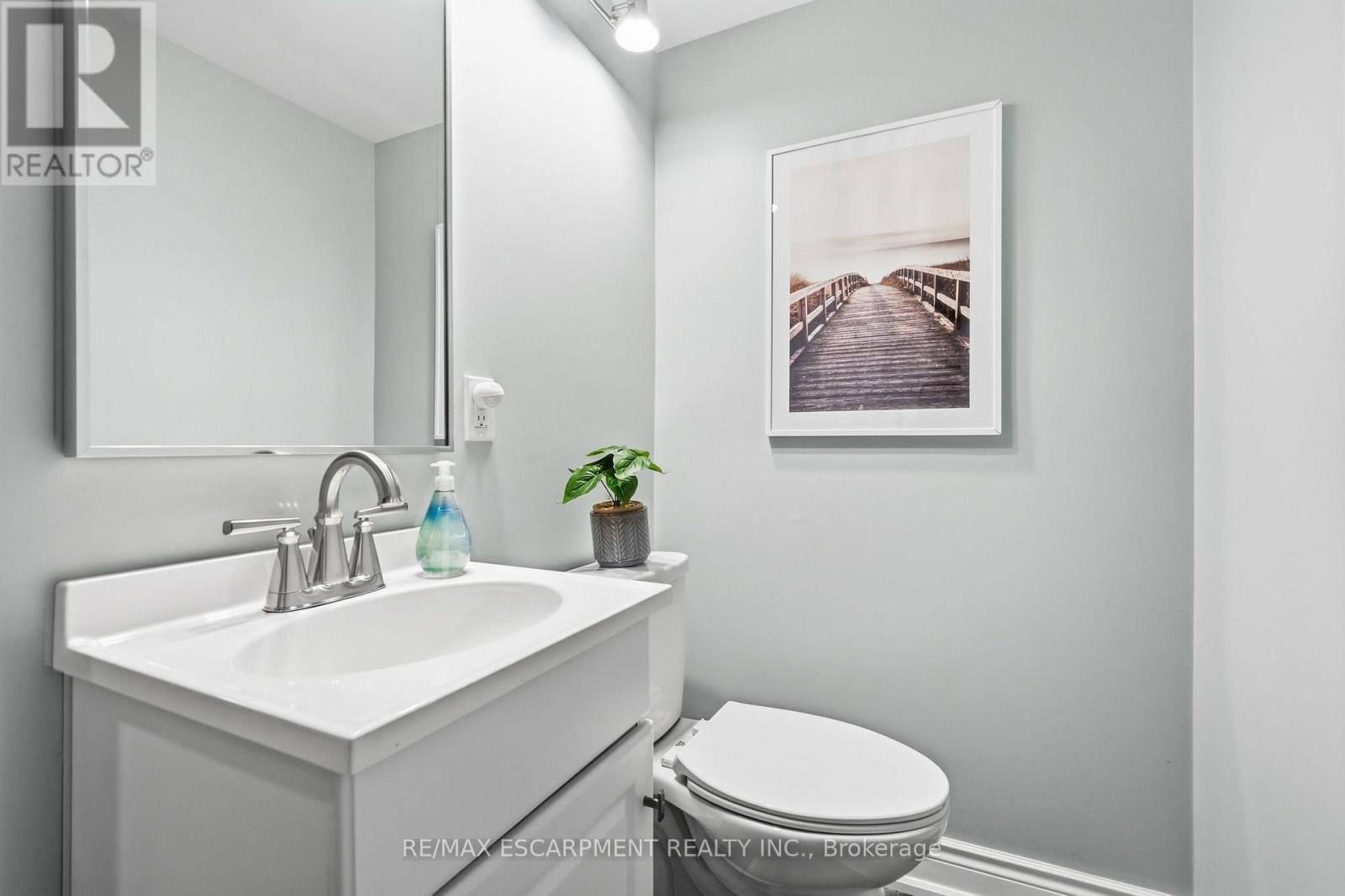 1453 Mountain Grove Avenue, Burlington, Ontario  L7P 2H4 - Photo 38 - W13767884
