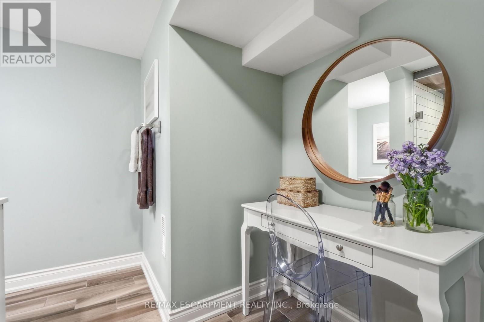 1453 Mountain Grove Avenue, Burlington, Ontario  L7P 2H4 - Photo 40 - W13767884