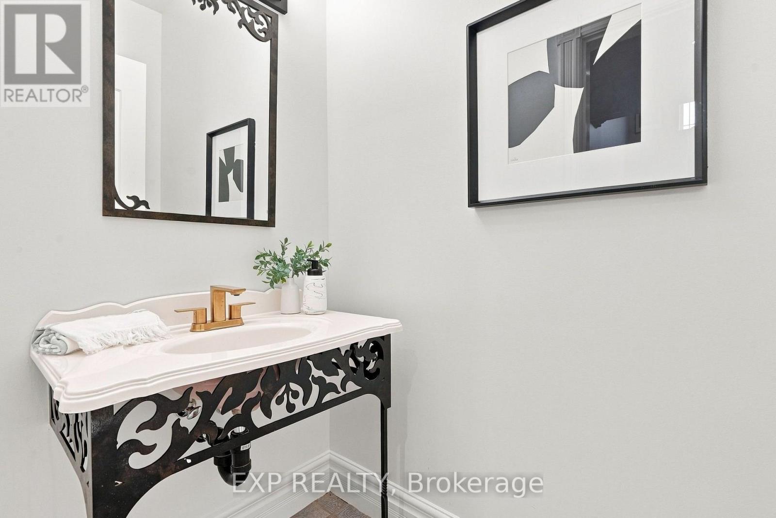 101 Cannon Road, Toronto, Ontario  M8Y 1S2 - Photo 26 - W13767894