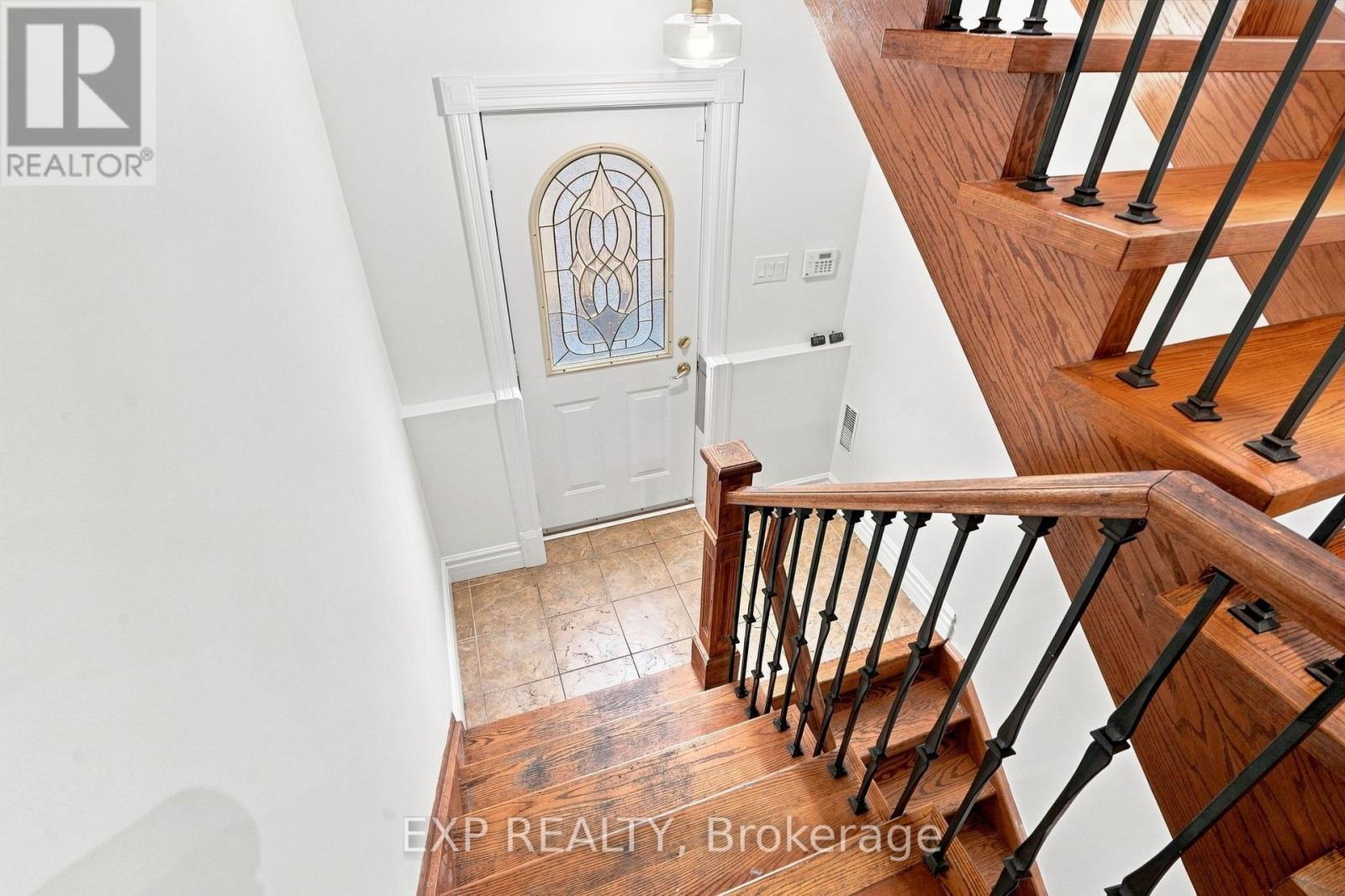 101 Cannon Road, Toronto, Ontario  M8Y 1S2 - Photo 40 - W13767894